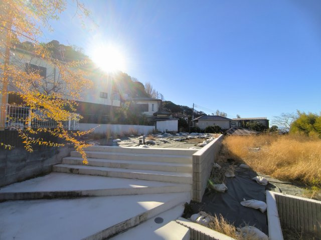 海まで8分！自然に囲まれた80坪超の海見え土地