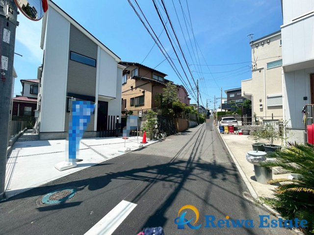 新築戸建　藤沢市辻堂東海岸1丁目の前面道路含む現地写真