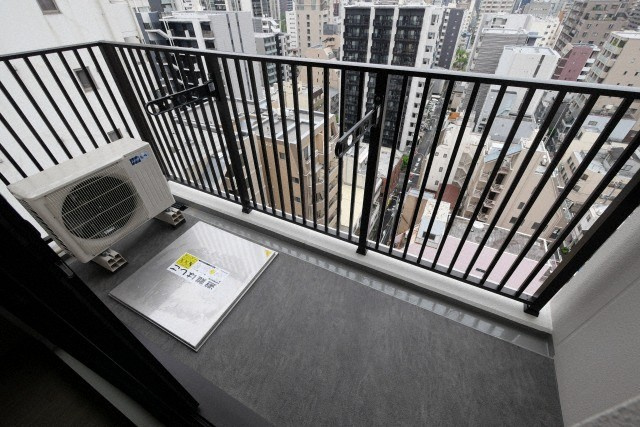 Dimora靭公園のバルコニー