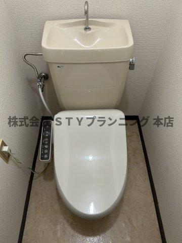 仲介手数料０円！ミラ川名のトイレ