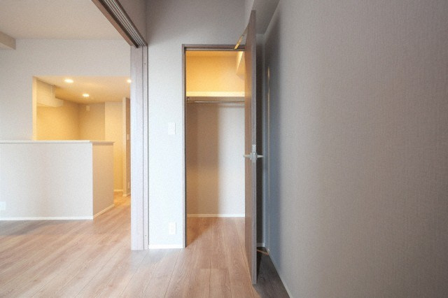 RJRプレシア南堀江の収納