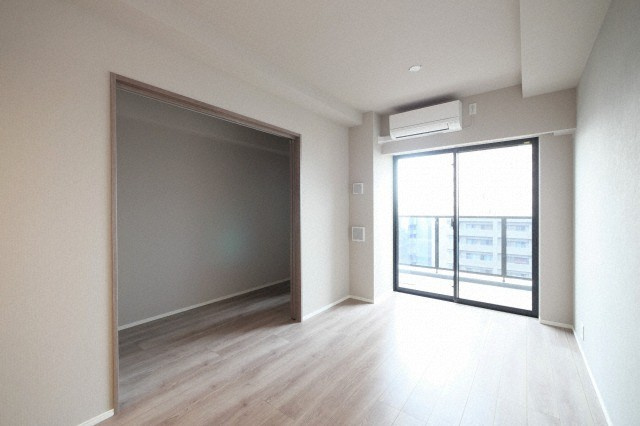 RJRプレシア南堀江の居間・リビング