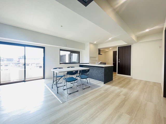 【居間・リビング】 | レジデンス高宮