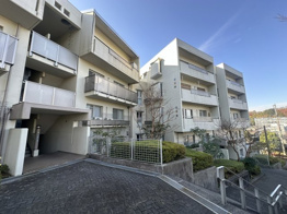 ヒルサイドタウン鶴牧6-15-1号棟の画像