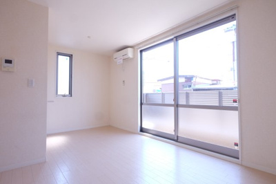 【居間・リビング】 | 【シャーメゾン】グラン・シャリオＢ棟 | 11.9帖のLDK