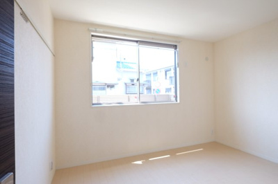 【洋室】 | 【シャーメゾン】グラン・シャリオＢ棟 | 南側5.6帖洋室