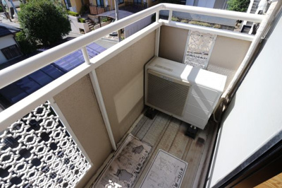 【バルコニー】 | プリシェール中津