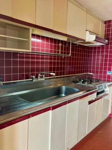 ネオハイツ江戸川台Ａ棟のキッチン|キッチンでお料理をお楽しみください