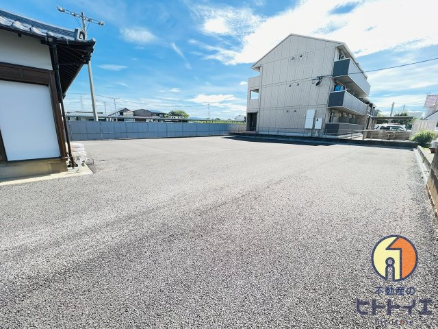 室岡店舗戸建の駐車場
