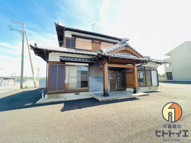室岡店舗戸建の外観