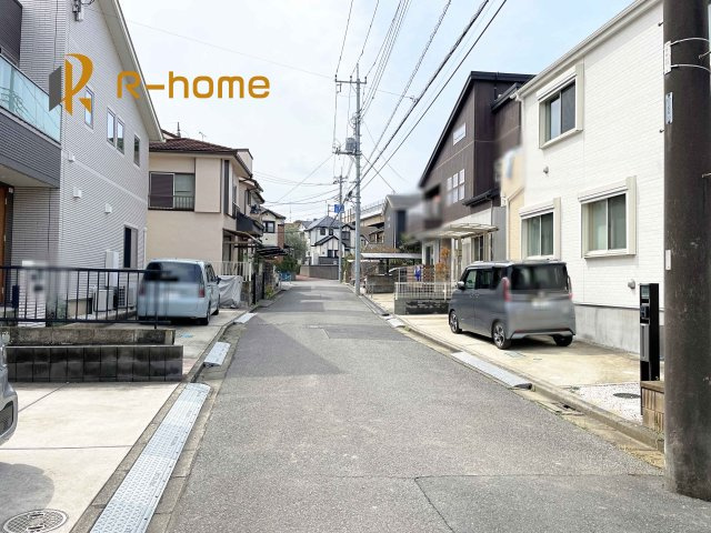 我孫子市泉7期　新築戸建て　1号棟の前面道路含む現地写真|『今から見たい！』大歓迎です♪
お気軽にＲ－ｈomeまでお問い合わせください。