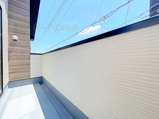 我孫子市泉7期　新築戸建て　1号棟のバルコニー|お布団やラグなどの大きな物も干しやすい広々としたバルコニー！