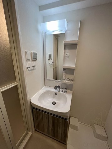 S-RESIDENCE福島玉川Deuxの独立洗面台
