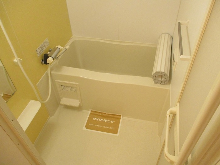 メゾンクレールＤの浴室