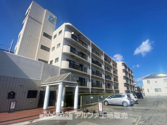 アーバンヒルズ武蔵砂川町の外観