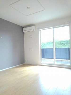 【居間・リビング】 | ロータス南島田Ａ | おしゃれな居間です