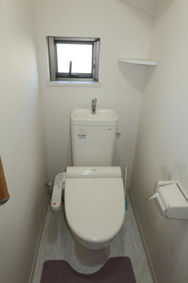【トイレ】 | 熊谷市妻沼東２丁目　中古戸建