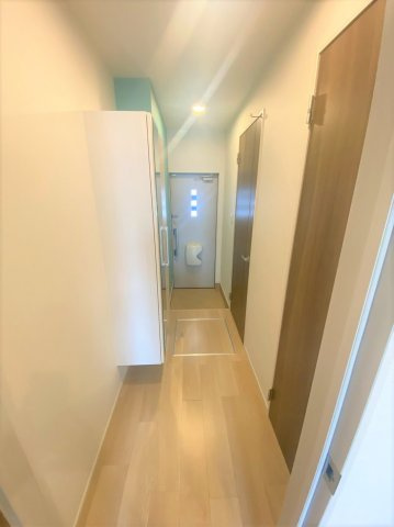 ヴィラ・イーストの玄関