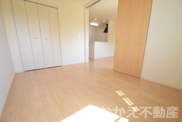【寝室】 | 落ち着いて過ごせるお部屋なので、寝室にいかがでしょうか