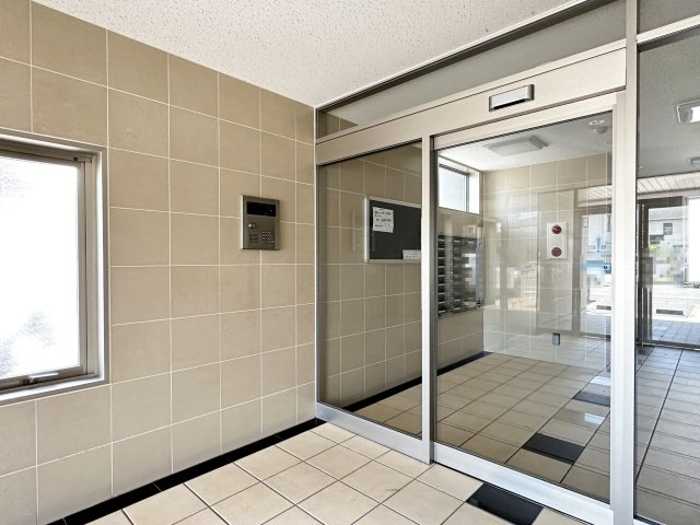 ルガーノ杉井流のエントランス