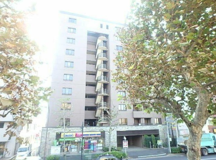 FLATone新中野の外観