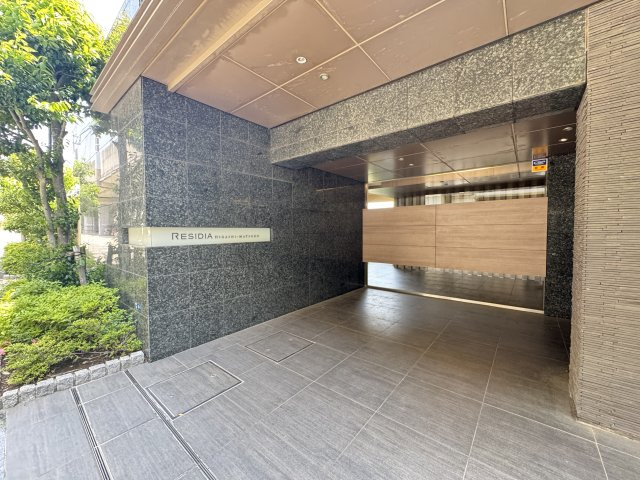 レジディア東松戸 のエントランス