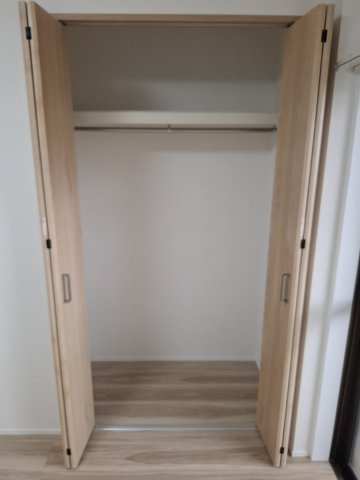 【収納】女子大前サンシャイン第２ 