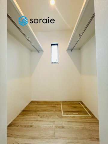 川越市稲荷町　新築戸建の収納