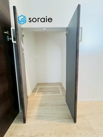 川越市稲荷町　新築戸建の収納