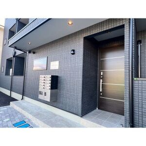 FSモダンテラスのエントランス