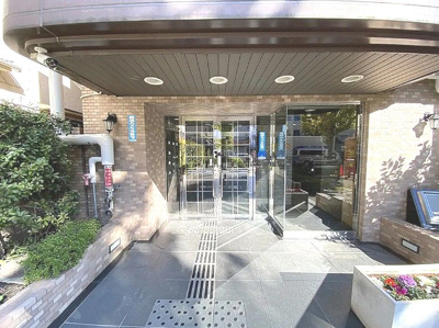 【エントランス】 | ライオンズプラザ本蓮沼　※3月末退去 | 清潔なエントランスです