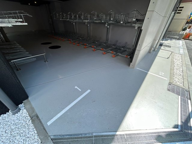 S-RESIDENCE阿波座bouncyの駐車場