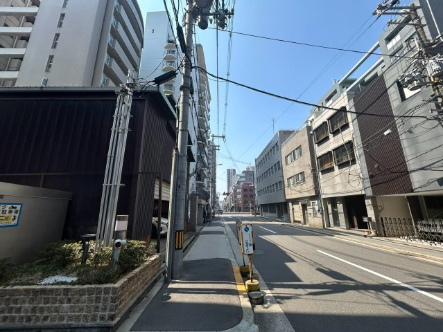 テン・フォーティの外観
