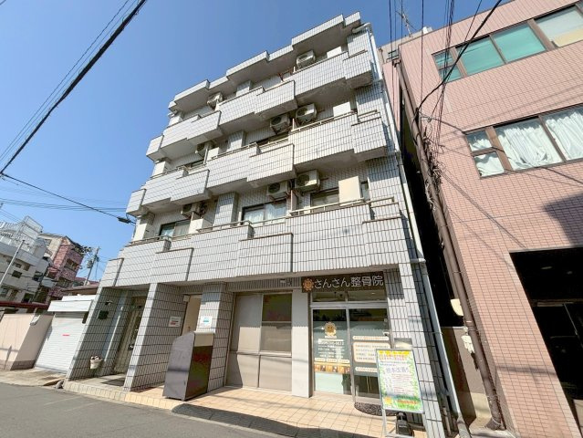 神崎プラザの外観