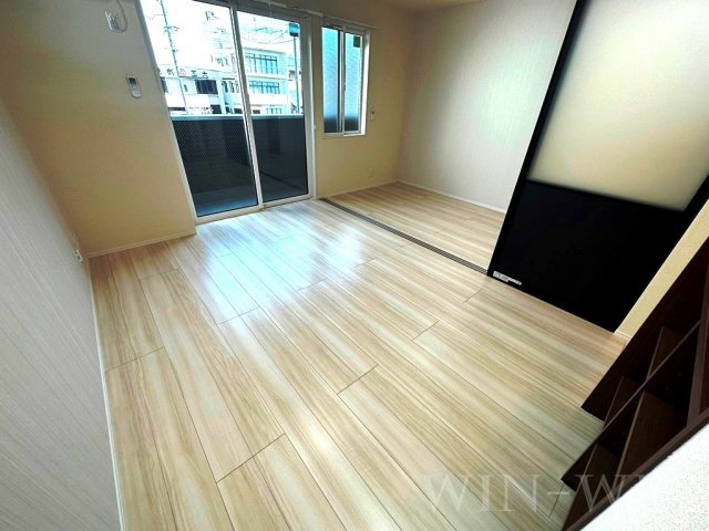 D-square湊町の居間・リビング