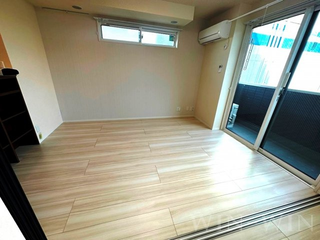 D-square湊町の居間・リビング