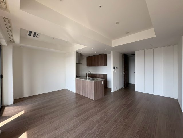 ＷＯＲＬＤ ＴＯＷＥＲ ＲＥＳＩＤＥＮＣＥの居間・リビング