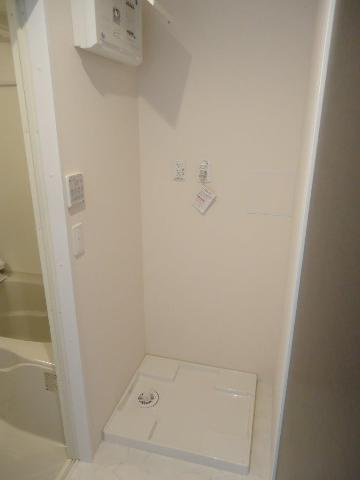 【その他】 | シャン・ドゥ・ポワロ | 洗濯機置場