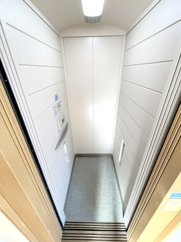 昭島市中神町2丁目　中古戸建のその他|介護や老後にも安心なホームエレベーター付きです！