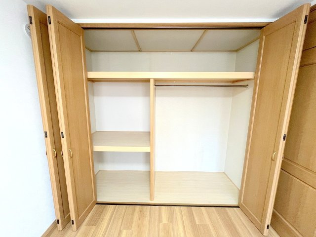 昭島市中神町2丁目　中古戸建の収納
