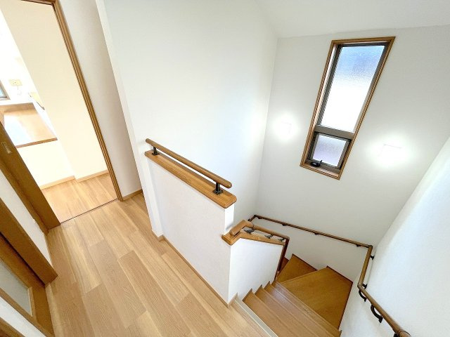 昭島市中神町2丁目　中古戸建の内装