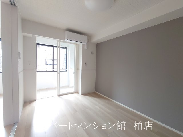 ココ　ラ　フェリーチェBの寝室