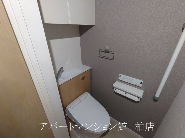 ココ　ラ　フェリーチェBのトイレ