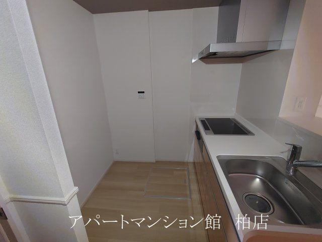 ココ　ラ　フェリーチェBの玄関