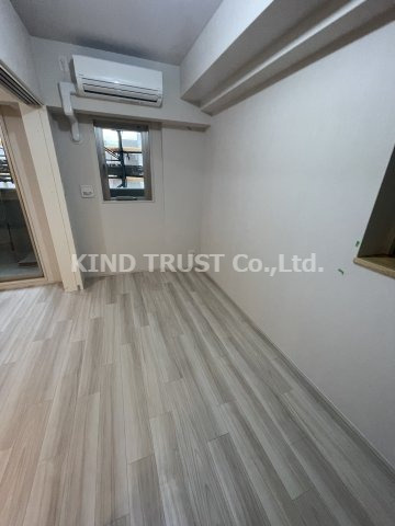 スプランディッド梅田北の内装|明るい室内です