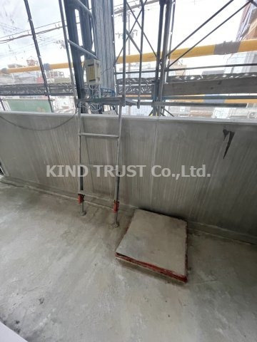 スプランディッド梅田北のバルコニー|暖かな日差しのふりそそぐバルコニー