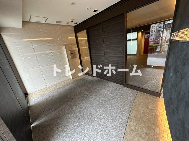 セオリー難波南プレミアムのエントランス|選べる家電プランあり！！