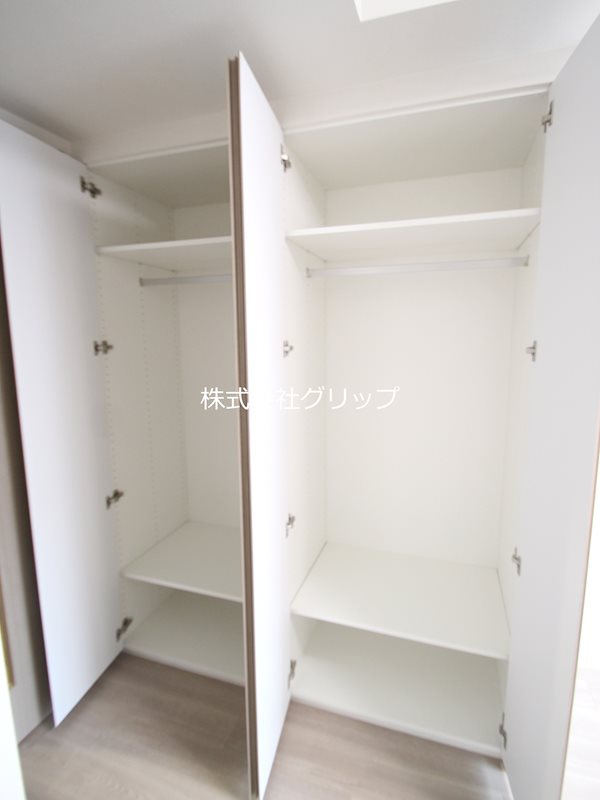 ジェノヴィア阪東橋Ⅱスカイガーデンの収納