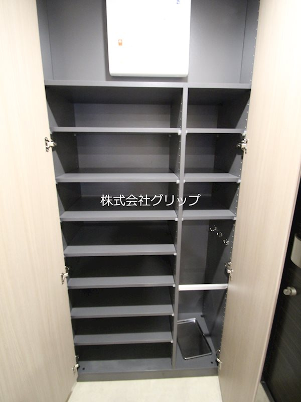 ジェノヴィア阪東橋Ⅱスカイガーデンの収納