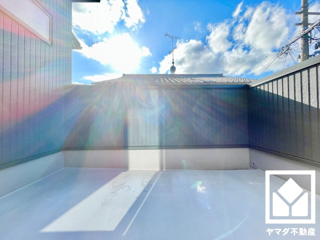 宇治市広野町大開のバルコニー